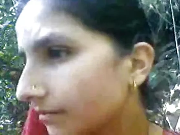 සරාගී හින්දි ජනතාව සම්පූර්ණ සුන්දරත්වයේ ඇල්ඩීන්වරු