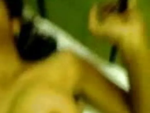 මම ගෙදර සරාගී චිත්රපටියේ තනියම ඉද්දි උතුරු ඉන්දියාවේ හොට් කෙල්ල එයාගේ පෙම්වතා රස වින්දා