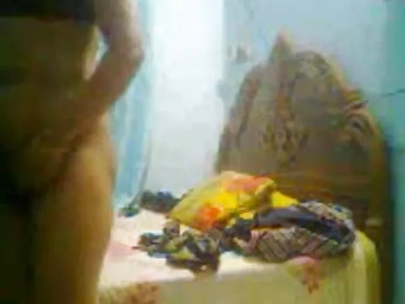 bangla vijo desi uncle-show aunty no at home සරාගී පතල් වීඩියෝව