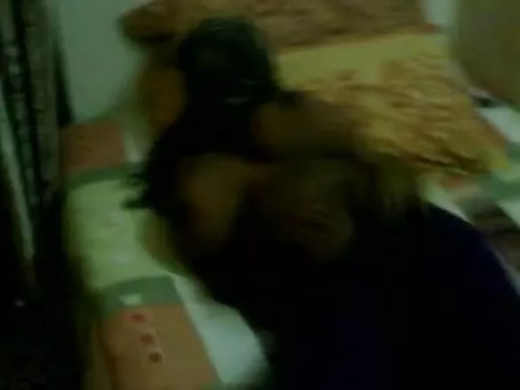 විශාල රවුම් බූබ්ස් සරාගී හින්දි චිත්රපටය HD වීඩියෝව Aunty Collaboration Mallu Aunty Part 2