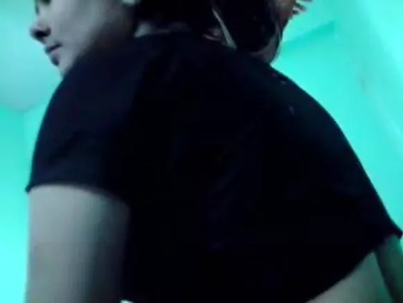 බංග්ලා දේශී ප්රසන්න නැන්දා ඔබේ ශුක්ර තරලය සහ චිත්රපටයේ සරාගී නිරුවත් අදහස් සඳහා දේශී දේශී ස්නානය