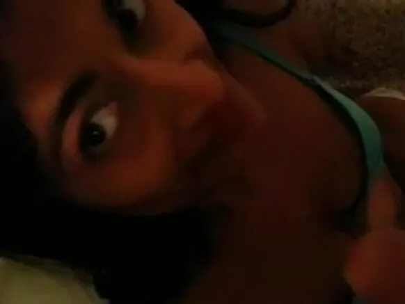 බ්ලෝජොබ් දේශී සරාගී චිත්රපටය හින්දි බිරිඳ දේශී බිරිඳ