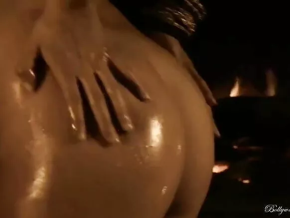 කාමුක සංගීත චාරිත්රය: දුම්පානය සරාගී චිත්රපටය Xxx