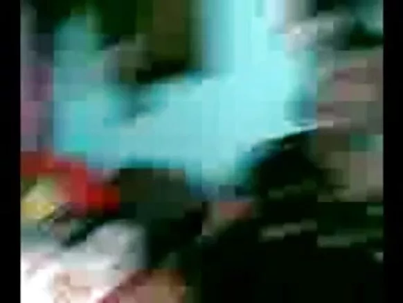 ඉන්දියානු පිරිමි ළමයෙක් හින්දි ඇන්ටි භාෂාවෙන් ඔහුගේ ඉන්දියානු නැන්දා රහස් සරාගී ඡායාරූප සංදර්ශනයක් සමඟ විනෝද වීමට උත්සාහ කරයි