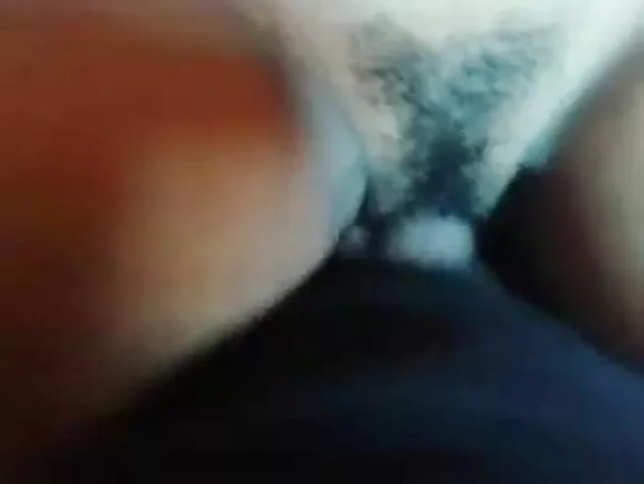 දේශී මනාලිය ඇගේ පෙම්වතාට ඇයව මිෂනාරි තනතුරේ සිටීමට ඉඩ දෙයි