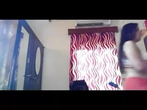 ඉන්දියා ඇන්ටි හොලිවුඩ් සරාගී චිත්රපටය hd aunty 1211