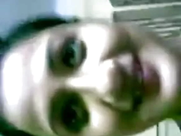 අලුත විවාහ වූ සරාගී පෙම්වතා ඉන්දියානු චිත්රපටිය ඉන්දියානු විවාහක කාන්තාවන්... කාර්යබහුල