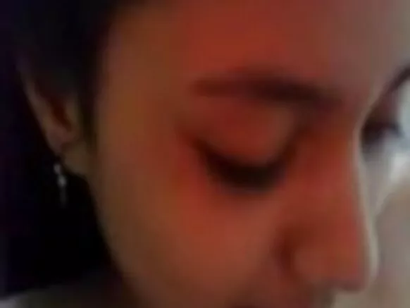 ඉන්දියානු රූපලාවන්ය සමීප සරාගී චිත්රපටයක් ඉංග්රීසියෙන්