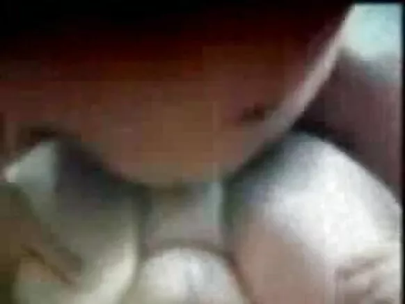 අම්මා මතුරා සහ ඉන්දියානු අම්මා ඇගේ සරාගී hd හින්දි චිත්රපට පිරිමි ළමයා ආධුනිකයාට කෙලවති