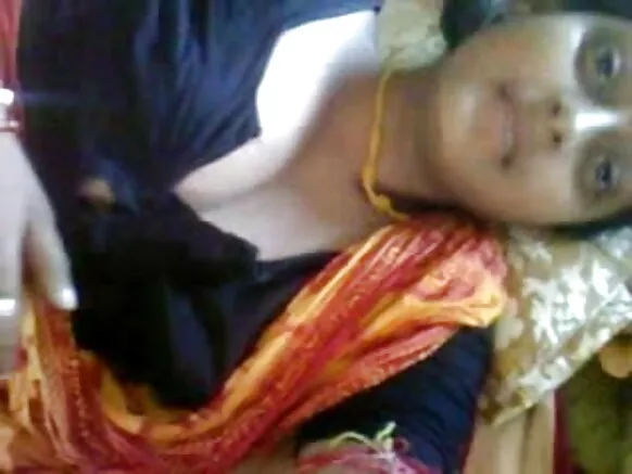 සරාගී පියයුරු සරාගී පියයුරු සහිත ලස්සන දේශී බෙංගාලි නිල් චිත්රපට සංදර්ශනය bodgi devar