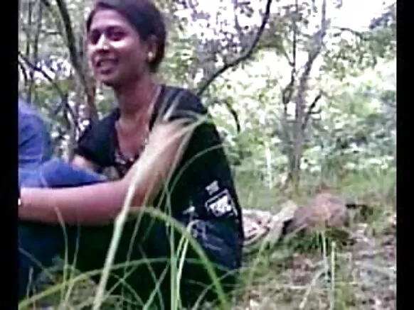 kolkata විශ්ව විද්යාල දැරිය කැලෑවේ ලිංගික වීඩියෝ සහ ඡායාරූප සරාගී වීඩියෝ යෝ විශ්ව විද්යාලය