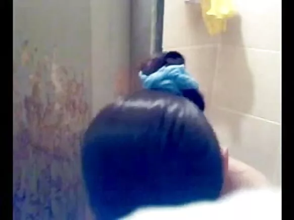 Desi pakistani wet cute gf auto shot shower hd සරාගී bf