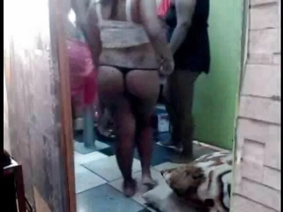 PB XXX ගණිකා නිවාසයේ මගුල