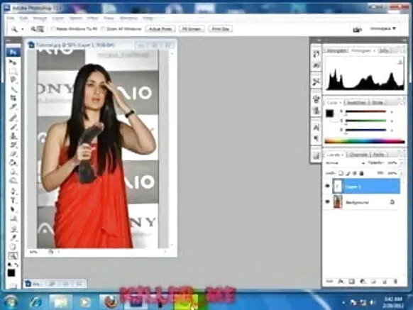 මා විසින් නිර්මාණය කරන ලද නිබන්ධනය නිර්මාණය කිරීම සඳහා හින්දි ඉංග්‍රීසියෙන් සරාගී පින්තූර උඩුගත කරන්නේ කෙසේද
