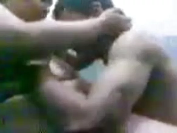 ඉන්දියානු හින්දි පුසි සරාගී චිත්රපට වීඩියෝව chudai couple sex