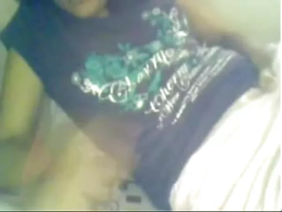 සෙක්සි ඉන්ඩියා ඉංග්රීසි වෙබ් කැමරාවේ වාදනය කරමින් සරාගී චිත්රපටය අධි විභේදන සරාගී වෙබ් කැමරාව