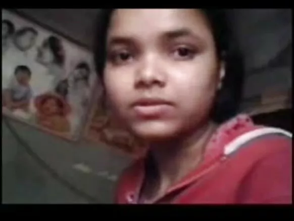 ලස්සන දේශී සරාගී ආකර්ෂණීය චිත්රපටයක් හුරුබුහුටි යෞවනිය මගුලට සූදානම්ය