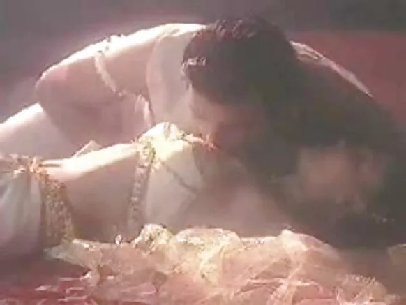 india සරාගී නිරුවත් චිත්රපටිය rakhi kamasutra hot kiss