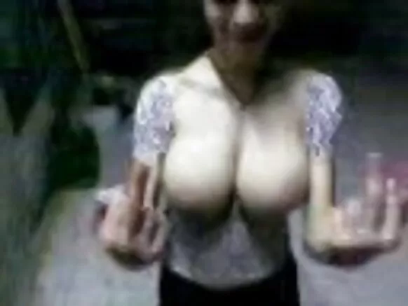 භාරත් ටෙටෝනා අයිශ්වර්යා සරාගී පතල් ටෙටෝනා