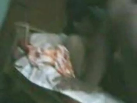 බංග්ලාදේශ නොඇදහිලිකාර බිරිඳ ඡායාරූප සරාගී චිත්රපට නිල් වීඩියෝ P4