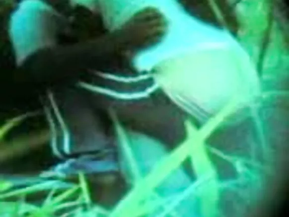 සතුන් සමඟ සරාගී චිත්රපට ලිංගික ප්රසිද්ධ සැඟවුණු කැමරාව - කලින් මාධ්යයේ සැඟවුණු කැමරාවක් සමඟ ලිංගිකත්වය