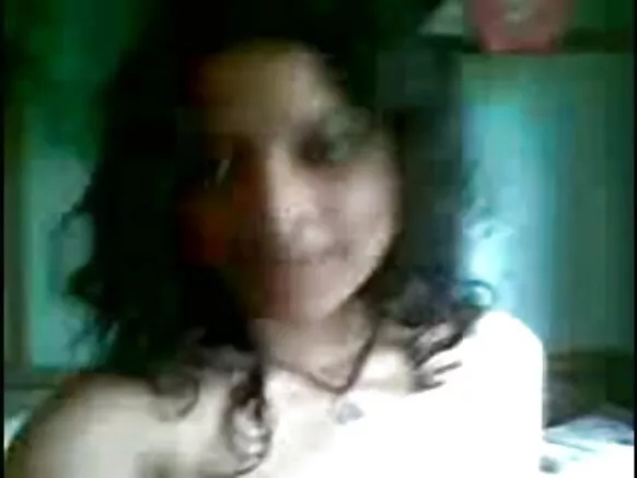 ඉන්දියානු හොලිවුඩ් සරාගී නිල් චිත්රපටය Desi Nude Girl New Indian Show