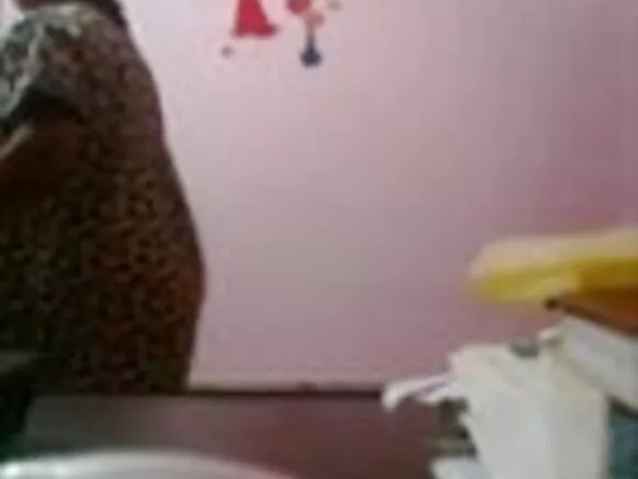 ඇන්ටි සරාගී චිත්රපට වීඩියෝ බෝල