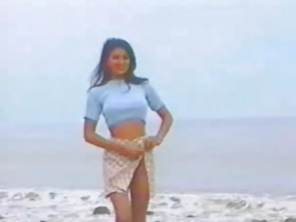 Nadia Nice India සරාගී සරාගී සරාගී චිත්රපටිය 14
