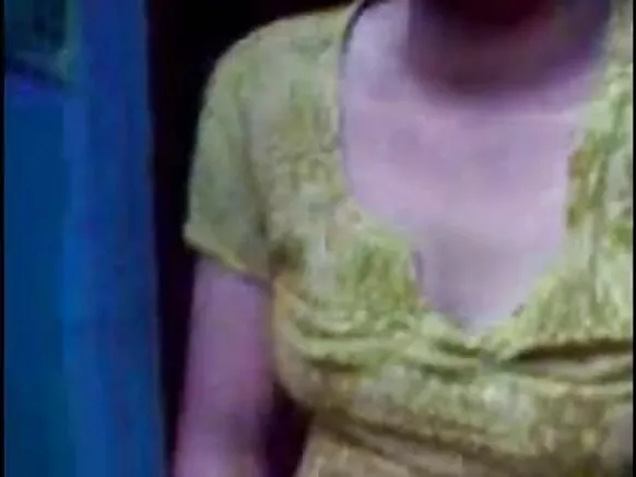 බංග්ලා දේශී බංග්ලා නැන්දා හයිගොන්සාඩා චූපෝ මුසෝලමනී ඇගේ බෑණාගේ නිල් නිල් සරාගී පින්තූරය